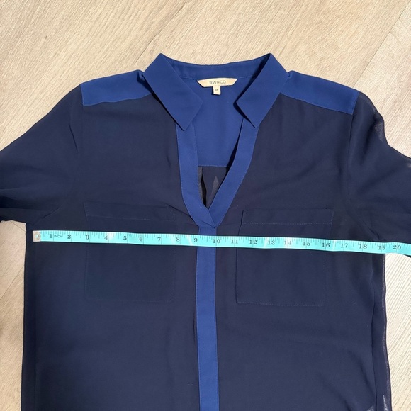 RW&CO. Navy Sheer Blouse - Picture 3 of 4